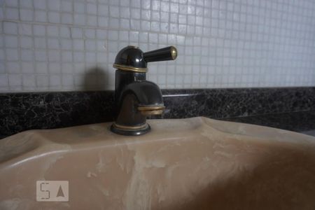 Apartamento para alugar com 300m², 4 quartos e 4 vagasBanheiro