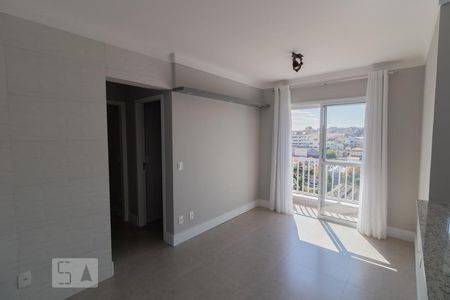 Apartamento à venda com 53m², 2 quartos e 1 vaga Apartamento à venda com 53m², 2 quartos e 1 vagaSala