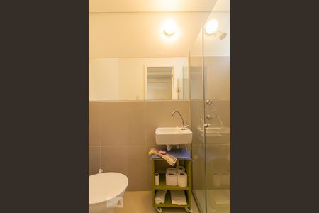 Banheiro da Suite de kitnet/studio para alugar com 1 quarto, 18m² em Vila Mariana, São Paulo