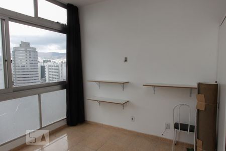 Sala de apartamento à venda com 2 quartos, 70m² em Santo Agostinho, Belo Horizonte