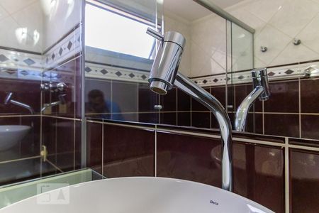 Apartamento à venda com 160m², 4 quartos e 2 vagasBanheiro da suíte - Torneira