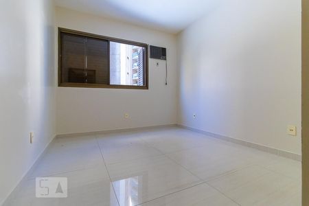 Apartamento à venda com 160m², 4 quartos e 2 vagasQuarto 3