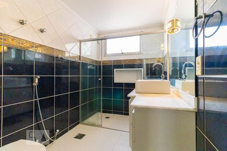 Apartamento à venda com 160m², 4 quartos e 2 vagasBanheiro social