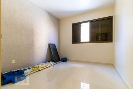Apartamento à venda com 160m², 4 quartos e 2 vagasQuarto 4