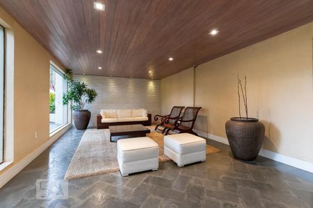 Apartamento à venda com 160m², 4 quartos e 2 vagasÁrea comum - Hall social