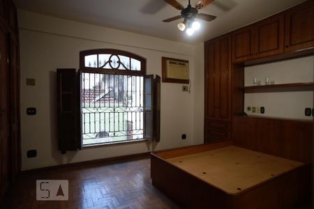 Casa de condomínio à venda com 250m², 6 quartos e 1 vagaQuarto Suíte 4