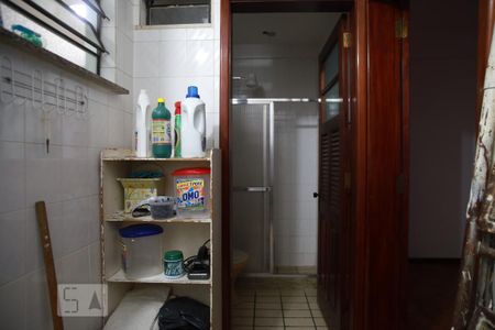 Casa de condomínio à venda com 250m², 6 quartos e 1 vagaQuarto 5