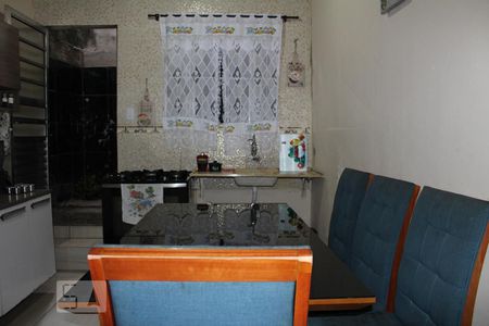 Casa à venda com 40m², 2 quartos e 1 vagaCozinha