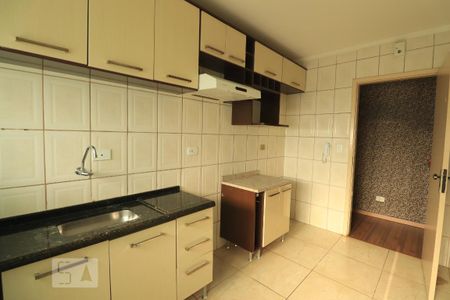 Apartamento para alugar com 68m², 2 quartos e 1 vagaCozinha