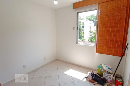 Apartamento à venda com 89m², 3 quartos e 1 vagaQuarto 2