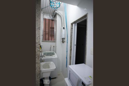 Apartamento para alugar com 113m², 3 quartos e sem vagaÁrea de serviço