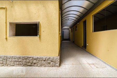 Casa à venda com 625m², 4 quartos e 5 vagas Casa à venda com 625m², 4 quartos e 5 vagasQuintal