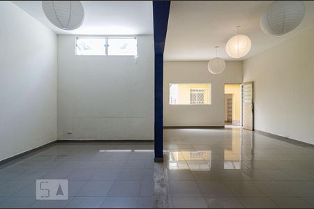 Casa à venda com 625m², 4 quartos e 5 vagas Casa à venda com 625m², 4 quartos e 5 vagasSala edícula