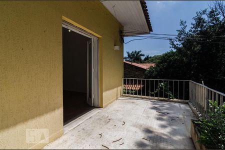 Casa à venda com 625m², 4 quartos e 5 vagas Casa à venda com 625m², 4 quartos e 5 vagasVaranda do quarto 1