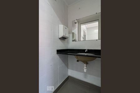 Casa à venda com 625m², 4 quartos e 5 vagas Casa à venda com 625m², 4 quartos e 5 vagasBanheiro