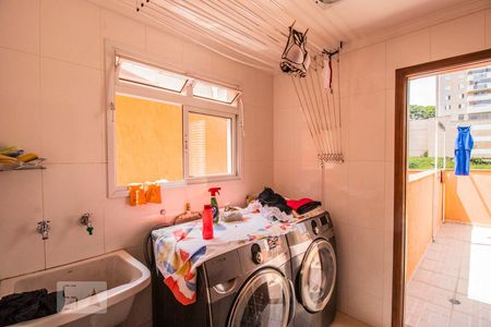 Casa à venda com 150m², 4 quartos e 4 vagasÁrea de Serviço