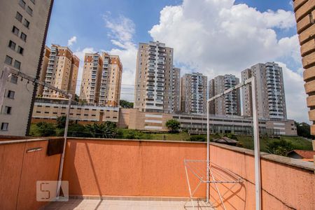 Casa à venda com 150m², 4 quartos e 4 vagasQuintal