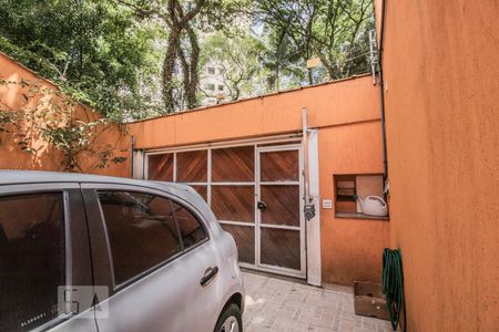 Casa à venda com 150m², 4 quartos e 4 vagasGaragem