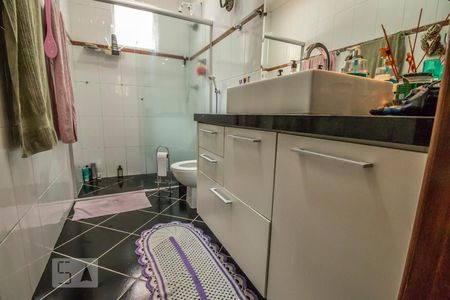 Casa à venda com 150m², 4 quartos e 4 vagasBanheiro Suíte 4