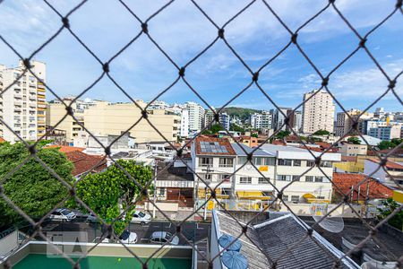 Vista da Suite  de apartamento à venda com 2 quartos, 145m² em Santa Rosa, Niterói