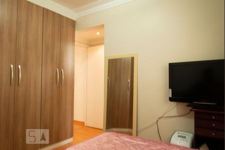 Apartamento para alugar com 70m², 3 quartos e 1 vaga Apartamento para alugar com 70m², 3 quartos e 1 vagaQuarto