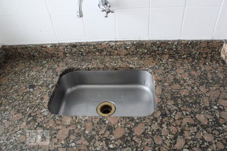 Apartamento à venda com 44m², 1 quarto e sem vagaPia