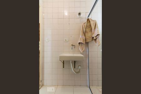 Casa à venda com 170m², 3 quartos e 1 vagaBanheiro