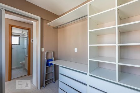 Apartamento à venda com 85m², 2 quartos e 2 vagasCloset
