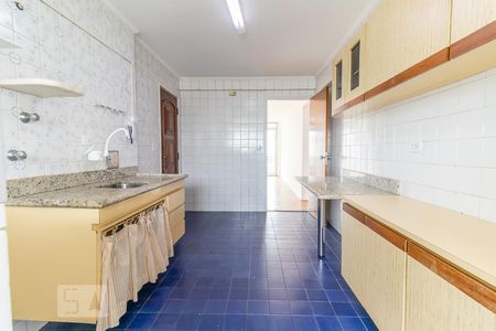 Apartamento à venda com 85m², 2 quartos e 1 vagaCozinha