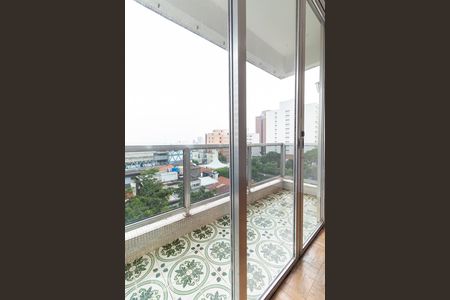 Apartamento à venda com 85m², 2 quartos e 1 vagaVaranda da sala