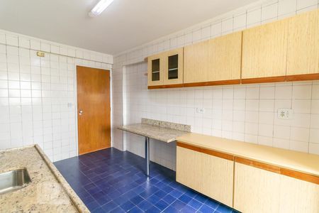 Apartamento à venda com 85m², 2 quartos e 1 vagaCozinha