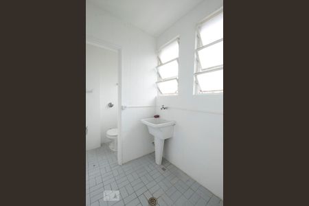 Apartamento para alugar com 60m², 2 quartos e sem vaga Apartamento para alugar com 60m², 2 quartos e sem vagaÁrea de Serviço