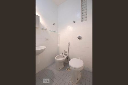 Apartamento para alugar com 60m², 2 quartos e sem vaga Apartamento para alugar com 60m², 2 quartos e sem vagaBanheiro