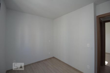 Quarto 2 de apartamento para alugar com 2 quartos, 47m² em Olaria, Canoas