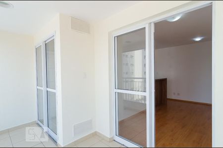 Sacada de casa de condomínio para alugar com 2 quartos, 57m² em Vila Monte Alegre, São Paulo