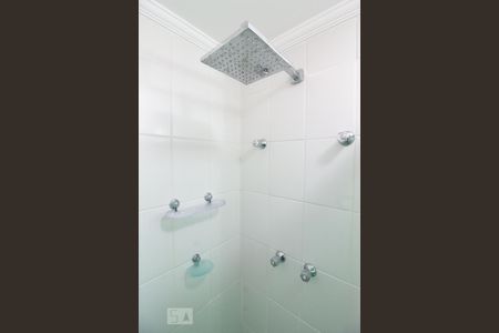 Apartamento à venda com 98m², 3 quartos e 2 vagas Apartamento à venda com 98m², 3 quartos e 2 vagasDetalhe banheiro