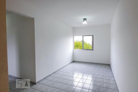 Sala de apartamento para alugar com 2 quartos, 42m² em Santa Terezinha, São Bernardo do Campo