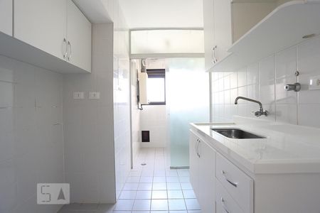 Apartamento para alugar com 65m², 2 quartos e 2 vagasCozinha