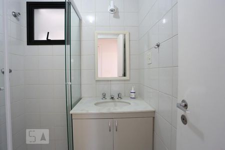 Apartamento para alugar com 65m², 2 quartos e 2 vagasBanheiro