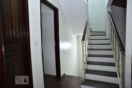 Hall superior de casa de condomínio para alugar com 4 quartos, 230m² em Freguesia de Jacarepaguá, Rio de Janeiro
