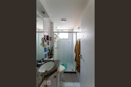 Apartamento à venda com 70m², 2 quartos e 1 vaga Apartamento à venda com 70m², 2 quartos e 1 vagaBanheiro Suite