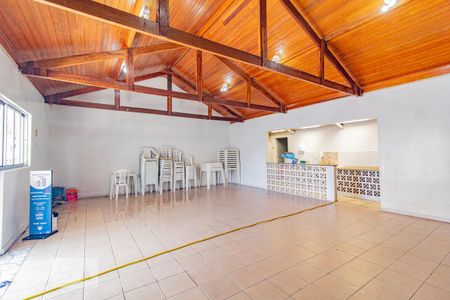 Apartamento para alugar com 49m², 2 quartos e 1 vaga Apartamento para alugar com 49m², 2 quartos e 1 vagaSalão de Festas
