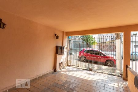 Garagem de casa para alugar com 2 quartos, 160m² em Vila Nhocuné, São Paulo