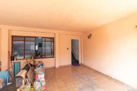 Garagem de casa para alugar com 2 quartos, 160m² em Vila Nhocuné, São Paulo
