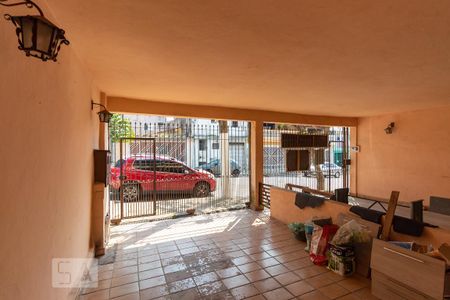 Garagem de casa para alugar com 2 quartos, 160m² em Vila Nhocuné, São Paulo