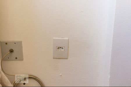 Sala - Tomada de apartamento para alugar com 1 quarto, 38m² em Bela Vista, São Paulo