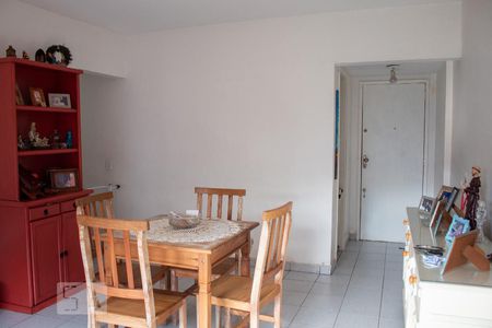 Apartamento à venda com 100m², 3 quartos e 1 vagaSala
