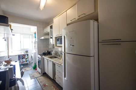 Apartamento à venda com 74m², 3 quartos e 2 vagasCozinha