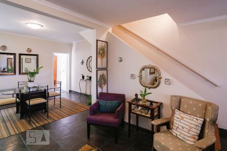 Casa à venda com 140m², 3 quartos e 3 vagasSala de Estar