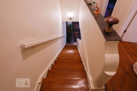 Escada de casa à venda com 3 quartos, 140m² em Vila Pompéia, São Paulo